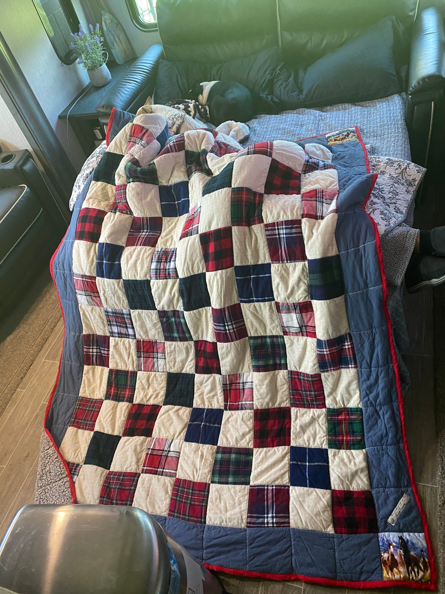 Custom quilts